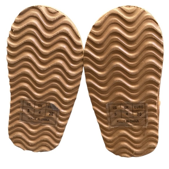 Capelli of New York Toddler Girls Faux Suede Fur Lined Booties, Size 5 NEW - Picture 8 of 9